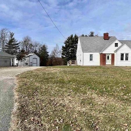 Trestle Creek Farm- Farmhouse Suite Bloomington Esterno foto